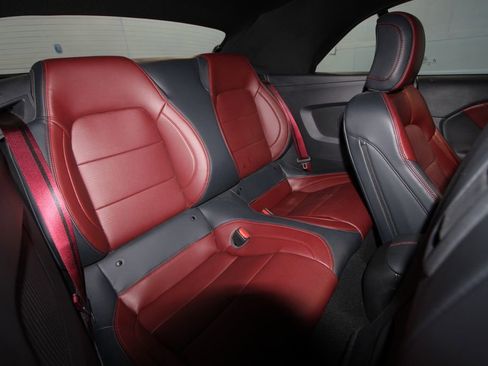 Used 2025 Ford Mustang GT Premium image 23