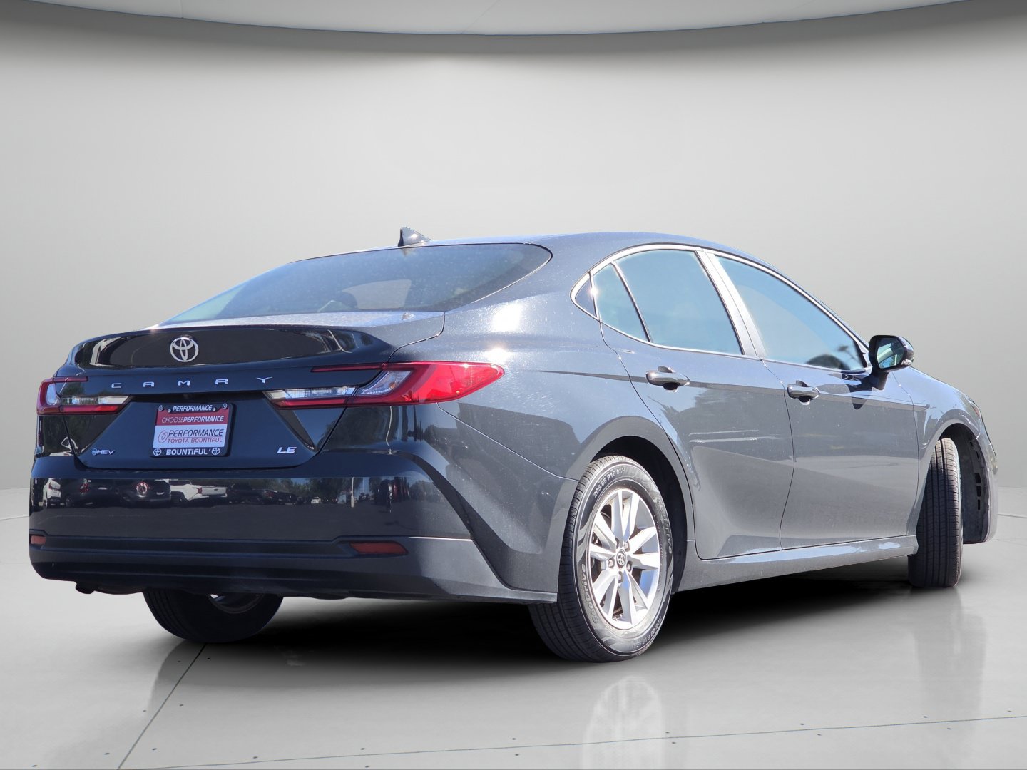 Used 2025 Toyota Camry LE FWD image 22