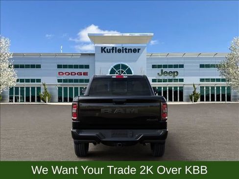 New 2026 RAM 1500 Express AWD/4WD image 8