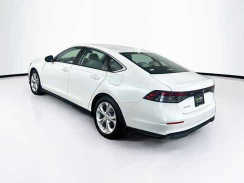 Used 2025 Honda Accord LX image 5