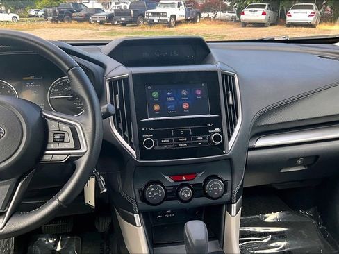 Used 2019 Subaru Forester Premium w/ All-Weather Package AWD/4WD image 8