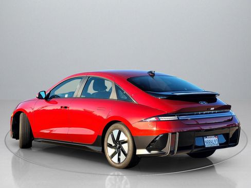 Certified 2025 Hyundai Ioniq 6 SE image 5