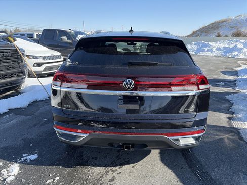 New 2026 Volkswagen Atlas Cross Sport SEL image 5