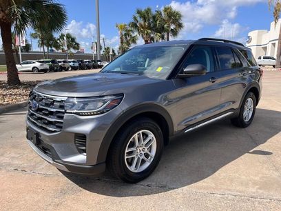 Used 2025 Ford Explorer Active