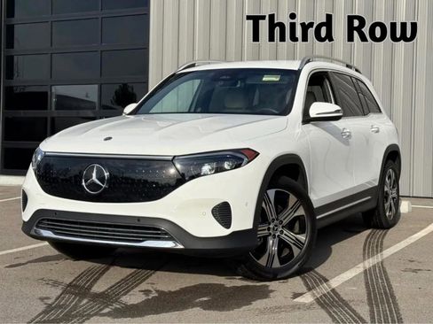 Used 2024 Mercedes-Benz EQB 250+ w/ Winter Package image 3