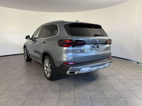 Used 2026 BMW X5 xDrive40i AWD/4WD image 3
