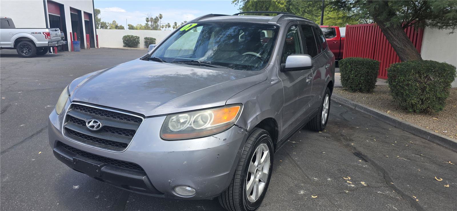 Used 2007 Hyundai Santa Fe SE FWD image 1
