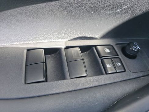 Used 2024 Toyota Corolla SE image 13