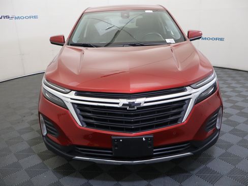 Used 2024 Chevrolet Equinox LT w/ LPO, Floor Liner Package FWD image 14