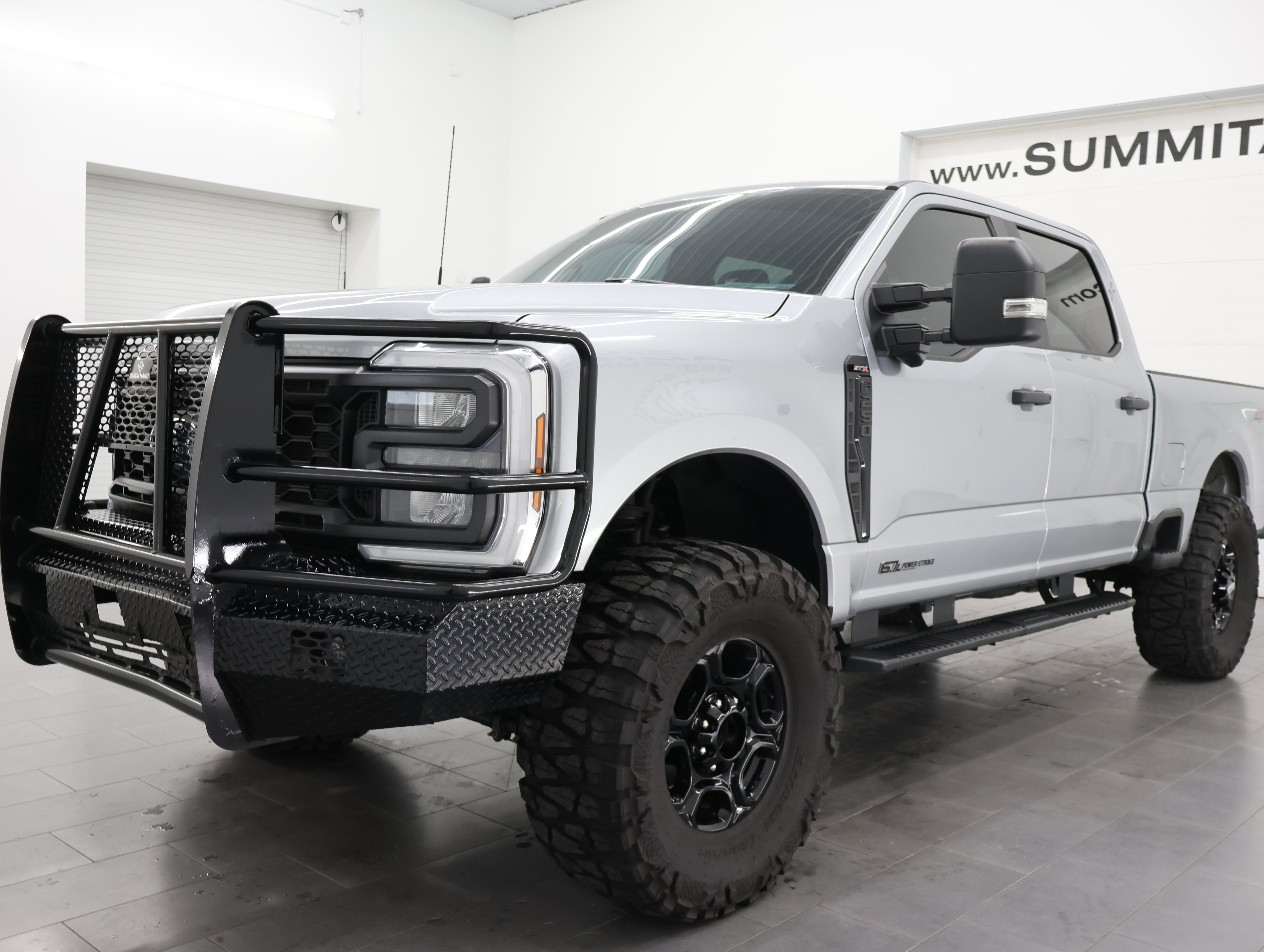 Used 2024 Ford F250 XL w/ STX Appearance Package AWD/4WD image 7
