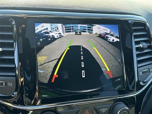 Certified 2021 Jeep Grand Cherokee Laredo X image 19