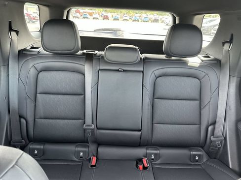 Used 2025 Chevrolet Equinox LT w/ Convenience Package II AWD/4WD image 13