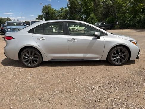 Used 2024 Toyota Corolla SE FWD image 7