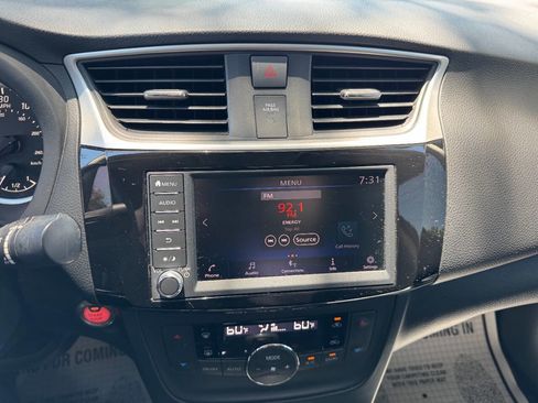 Used 2019 Nissan Sentra SV w/ Special Edition Package FWD image 21