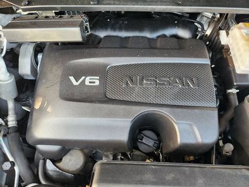Used 2019 Nissan Pathfinder SL FWD image 30