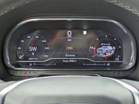 Used 2022 GMC Yukon XL SLT AWD/4WD image 13