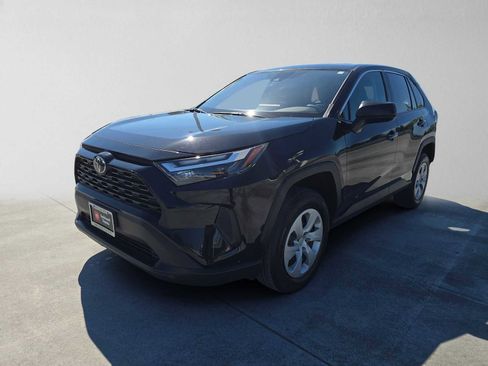 Certified 2024 Toyota RAV4 LE AWD/4WD image 3