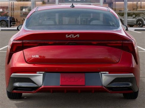 New 2025 Kia K5 LXS image 13