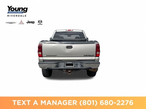 Used 2003 Chevrolet Silverado 2500 LS w/ Skid Plate Package AWD/4WD image 4