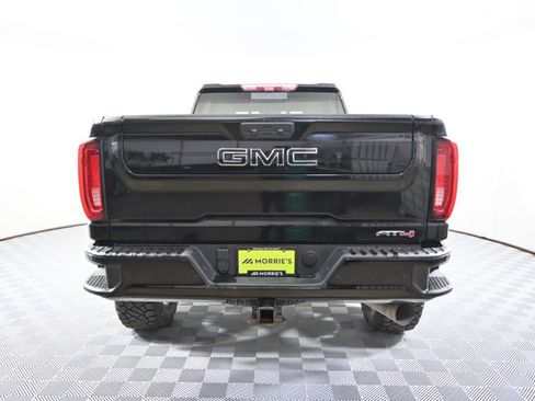 Used 2021 GMC Sierra 3500 AT4 image 5