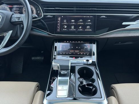 Used 2023 Audi Q7 3.0T Prestige image 14