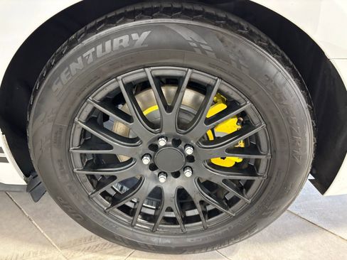 Used 2015 Ford Mustang Coupe image 11