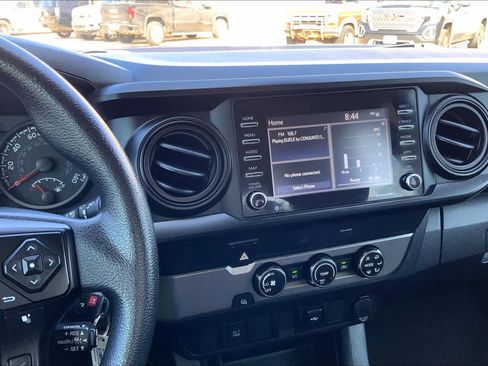Used 2021 Toyota Tacoma SR w/ SR Convenience Package image 7