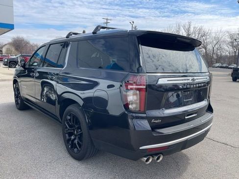 Used 2023 Chevrolet Suburban High Country image 4