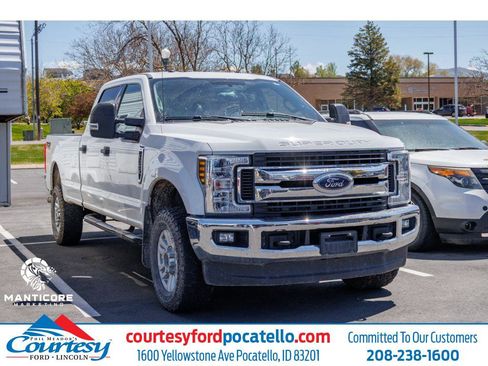 Used 2019 Ford F350 XLT w/ FX4 Off-Road Package AWD/4WD image 1