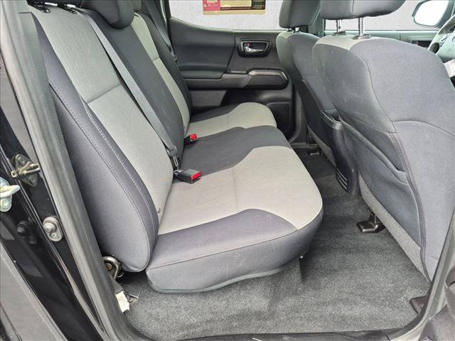 Used 2021 Toyota Tacoma TRD Off-Road AWD/4WD image 18