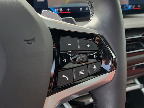 Used 2025 BMW 330i xDrive Sedan image 31