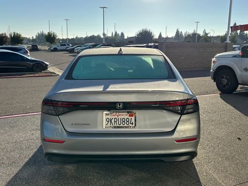 Used 2023 Honda Accord EX image 6