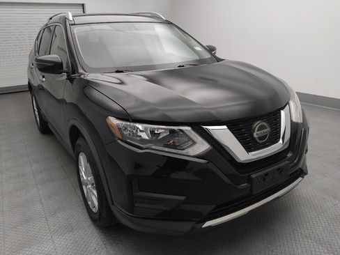 Used 2018 Nissan Rogue SV AWD/4WD image 14