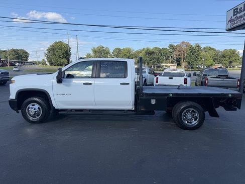 Used 2024 Chevrolet Silverado 3500 W/T w/ WT Convenience Package AWD/4WD image 8