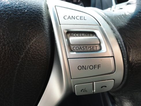 Used 2017 Nissan Altima 2.5 SV FWD image 17