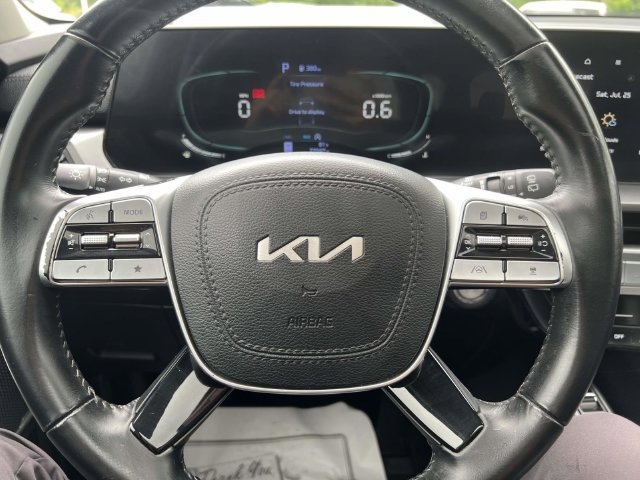Used 2024 Kia Telluride S w/ S Sunroof Package FWD image 10