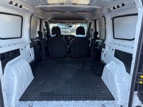 Used 2021 RAM ProMaster City Tradesman image 7