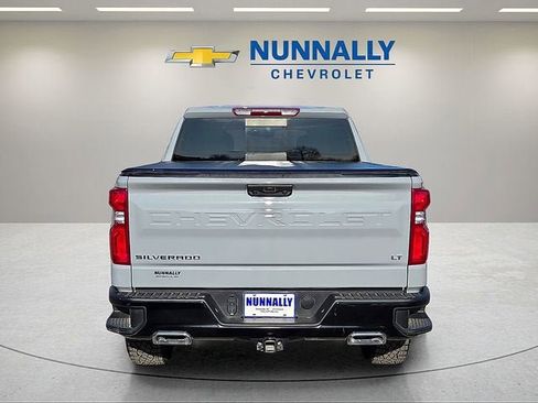 Certified 2024 Chevrolet Silverado 1500 LT Trail Boss w/ Convenience Package II image 4