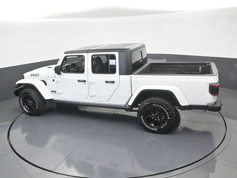 Used 2024 Jeep Gladiator Sport image 53