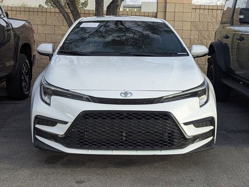 Used 2023 Toyota Corolla SE w/ SE Premium Package FWD image 2