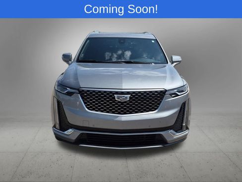 Used 2024 Cadillac XT6 Premium Luxury AWD/4WD image 9
