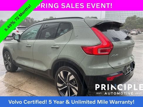 Used 2024 Volvo XC40 B5 Plus w/ Climate Package AWD/4WD image 5