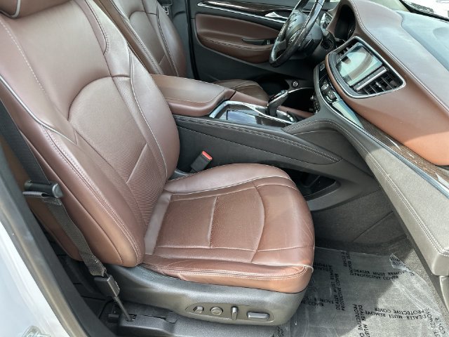 Certified 2020 Buick Enclave Avenir w/ Avenir Technology Package FWD image 36