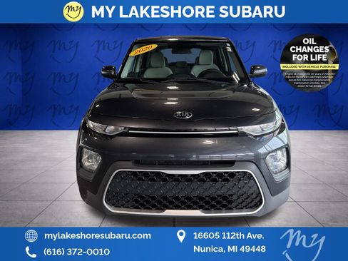 Used 2020 Kia Soul LX FWD image 2