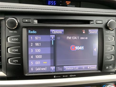 Used 2017 Toyota Highlander XLE image 23