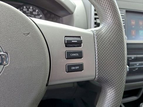 Used 2021 Nissan Frontier SV w/ SV Utility Package RWD image 18