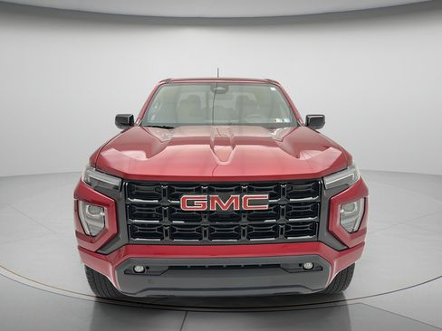 Used 2024 GMC Canyon Elevation w/ Convenience Package AWD/4WD image 2