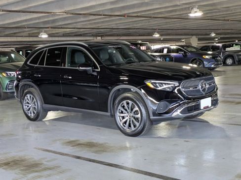Certified 2026 Mercedes-Benz GLC 300 image 3