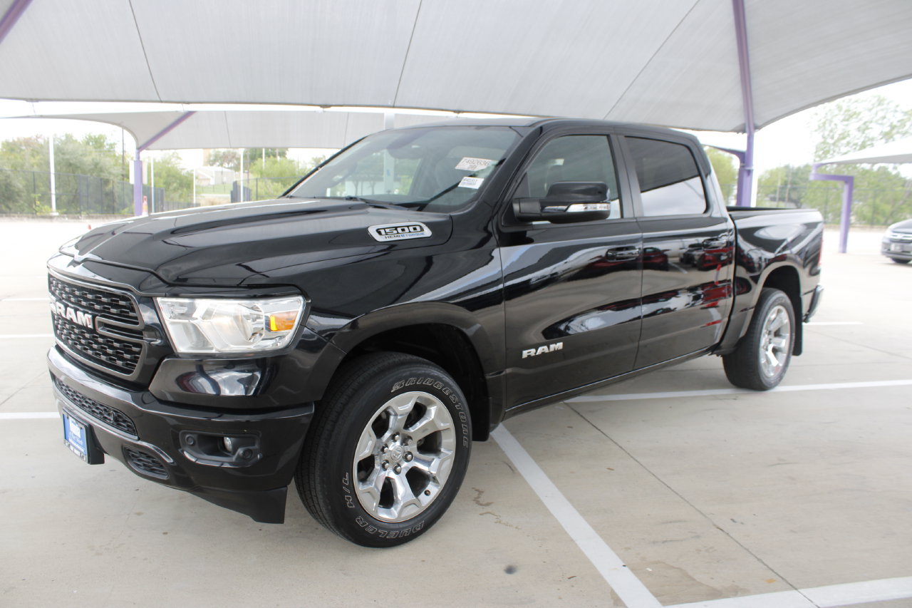 Used 2022 RAM 1500 Big Horn AWD/4WD image 1