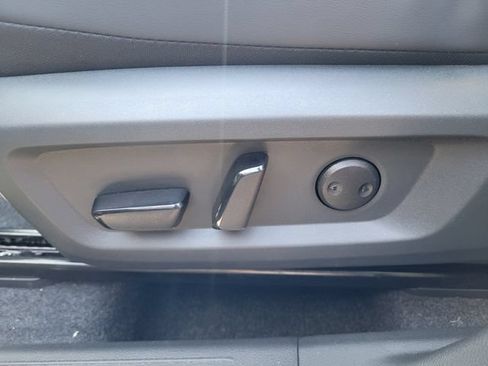 New 2026 Nissan Rogue Dark Armor AWD/4WD image 19